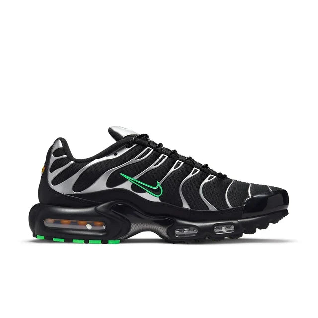 Nike Air Max Plus Black Silver Green Strike, patike, slika 2