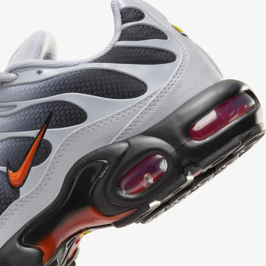 Nike Air Max Plus Wolf Grey Picante Red, patike, slika 5