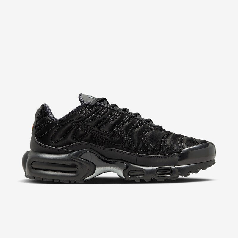 Nike Air Max Plus Black Satin, patike, slika 2