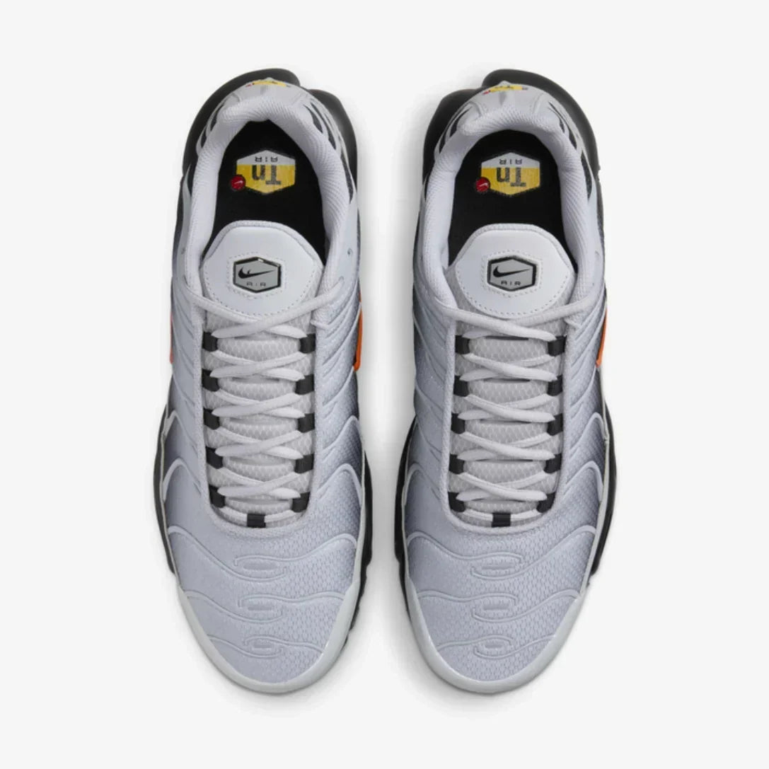 Nike Air Max Plus Wolf Grey Picante Red, patike, slika 3