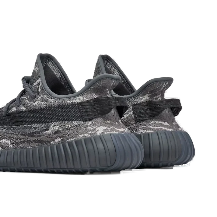 Yeezy Boost 350 v2 Dark Salt